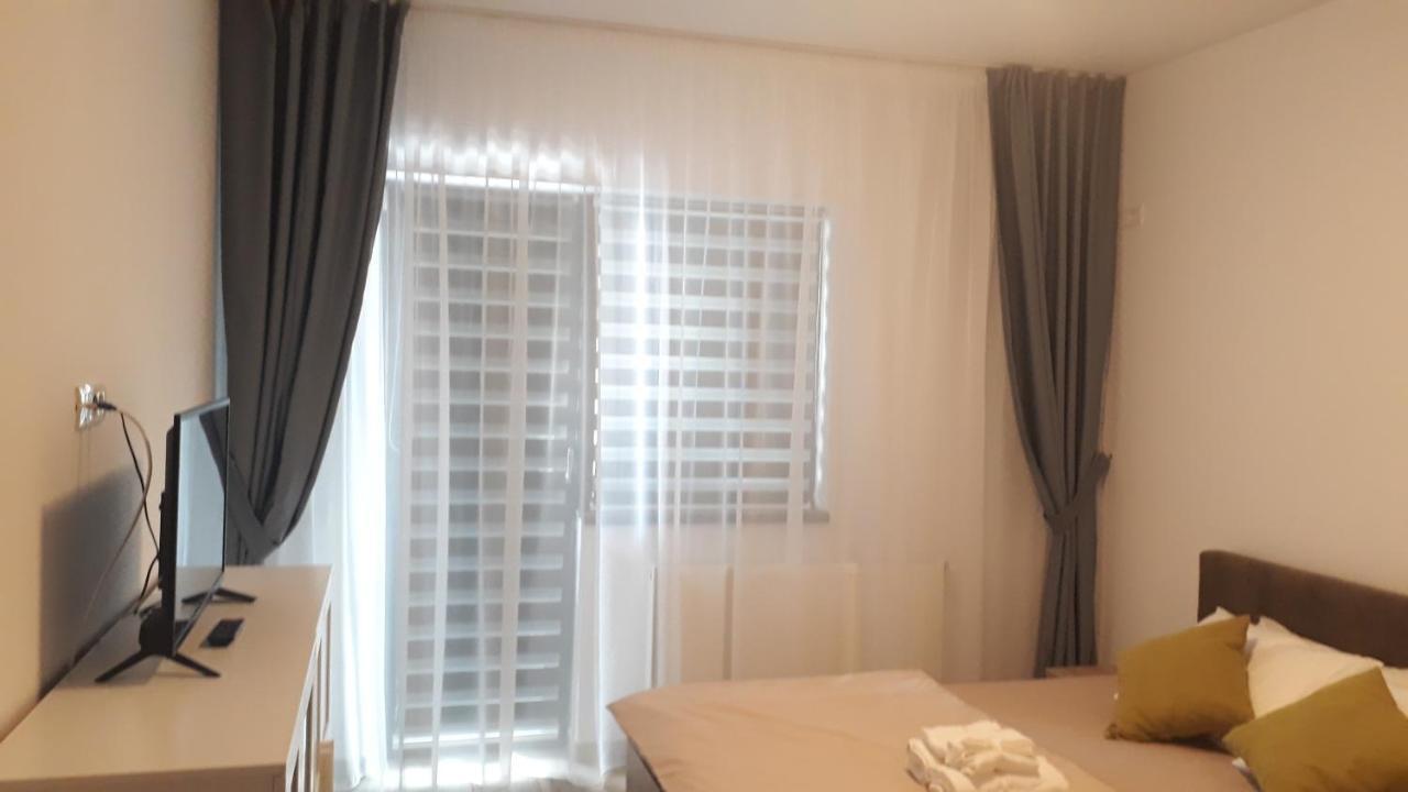 E&E Mamaia Nord Năvodari Exterior foto